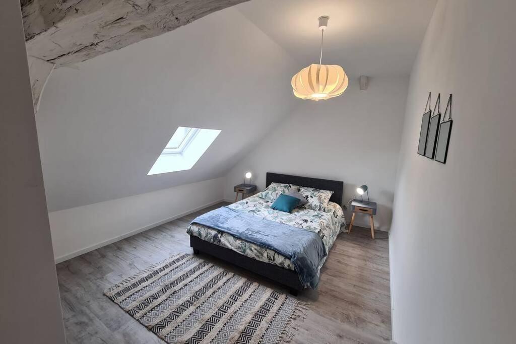 Centre Ville 3 Pieces Envoutant Sous Combles 40M² Joigny Eksteriør bilde